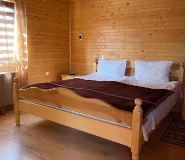 Yasinya House | Guest Rated 9.9: Family-Friendly Stay at Azaliya Hotel