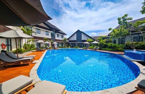 Blora Hotel | Azana Garden Hill Resort Blora