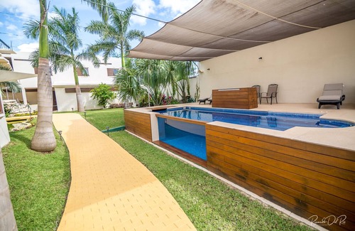 Alfredo V. Bonfil Villa | Relax at Azcapri Villa Boutique & Spa with Pool & Breakfast