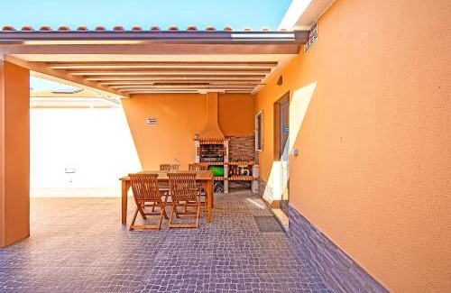 Sao Lourenco Villa | Relaxing AZEITÃO DAMAS VILLA with Pool & Family Friendly