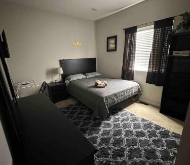 Colorado Springs House | Cozy AZGuestHouse at Halifax: Pet-Friendly Retreat with Hot Tub