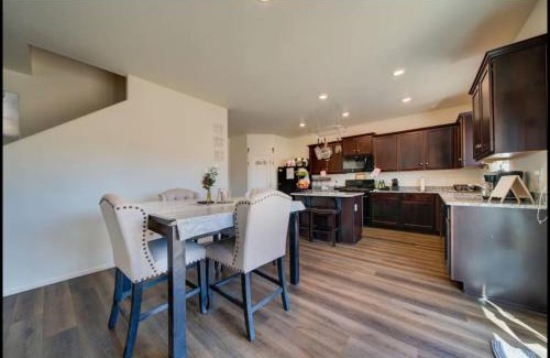 Colorado Springs House | Welcoming AZGuestHouse: Queen Room with Pool & Hot Tub
