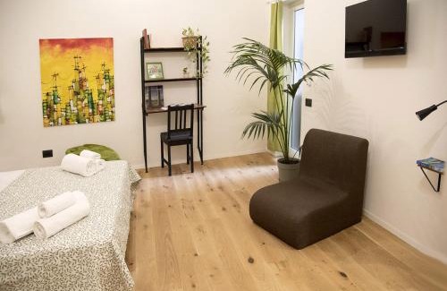Palermo Apartment | Experience Family-Friendly Comfort at Azizò, la Verde
