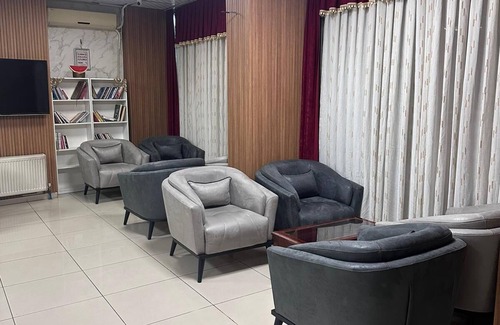 Sur Hotel | Azizoglu Malkoc Hotel: Family-Friendly with Breakfast Included