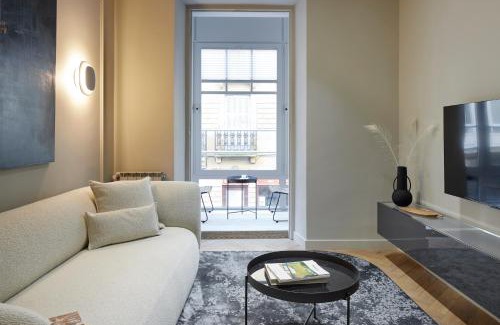 Old Town Apartment | Discover Azoka Suite by FeelFree Rentals - 4-Star Escape