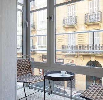 Old Town Apartment | Discover Azoka Suite by FeelFree Rentals - 4-Star Escape