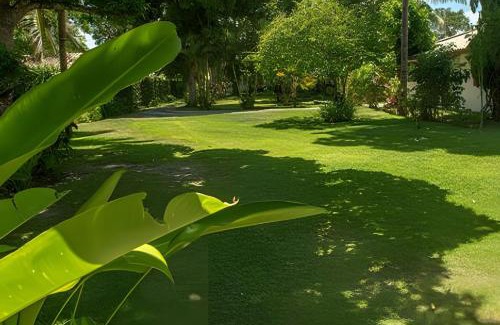Santa Cruz Cabralia House | Spacious Casa Mia: Ideal for Groups with Pool & Pets