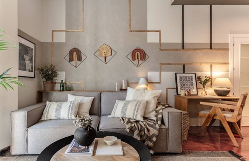 Almagro Apartment | Cozy Azreg: Family-Friendly 2 Bedrooms in Chamberí