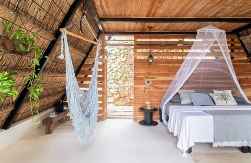 Bacalar Hotel | Relaxing Retreat at Azul Nomeolvides with Spa & Dining