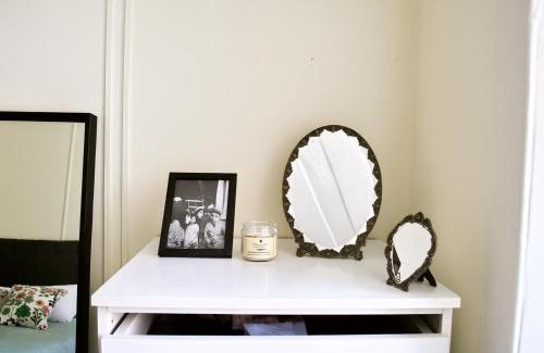 Sao Paulo Bed & Breakfast | Cozy Azulejos Cais Sodré B&B with Breakfast Included