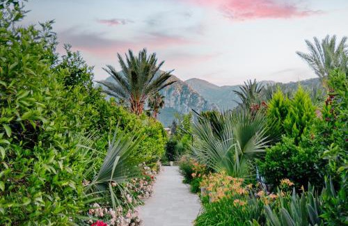 Cirali Hotel | Experience Oceanfront Bliss at Azur Hotel - Rated 9.3/10