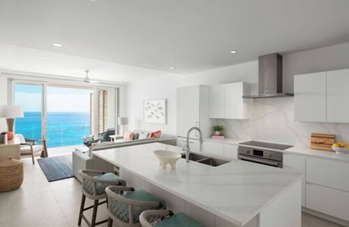 Warwick Hotel | Discover Azura Bermuda: 4-Star Spa Retreat with Ocean Views