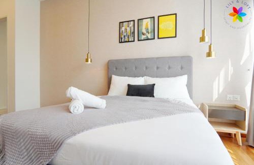 Petaling Jaya Apartment | Relax at Azure Residences with Pool Access Near Paradigm Mall
