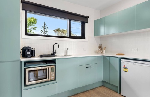 Callala Beach Apartment | Azure Studio - Ocean Glimpses - 3 Mins Walk to Beach