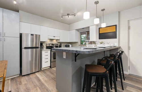 Old Town Condo | Trendy Condo with Kitchen & Spa in Old Town - Rated 9.4/10