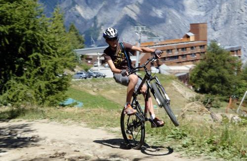 Les Karellis Resort | Enjoy Azureva Les Karellis with Inclusive Skipass Access