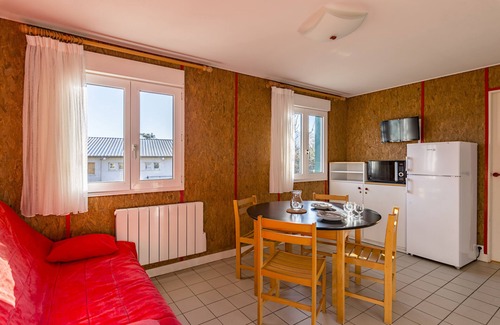 Jassat Hotel | Discover Azureva Murol: Family-Friendly with Spa & Dining