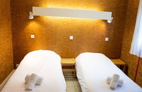 Jassat Hotel | Discover Azureva Murol: Family-Friendly with Spa & Dining