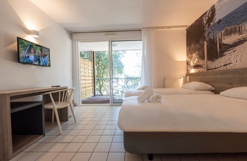 Ronce-les-Bains Other | Eco-Friendly Azureva Ronce Les Bains with Pool & Breakfast