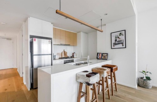 Southbank Apartment | Experience Nordic Elegance at Azurine Family Residence