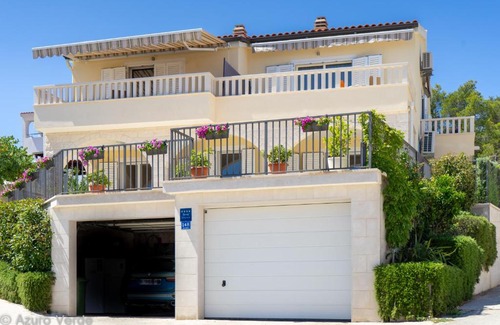 Stomorska Apartment | Oceanfront Bliss at Azuro Verde - Rated 10/10 by Guests
