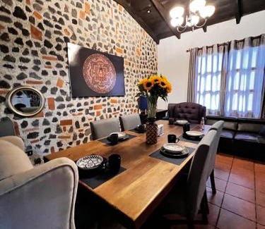 Jocotenango House | Azvlik