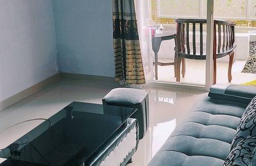 Oro Oro Ombo Villa | Relax at Azzima Villa: Family-Friendly with Pool Access