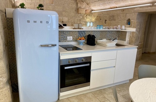 Centro Storico House | Discover Azzurra: Renovated Tuff House with Spa & Pool