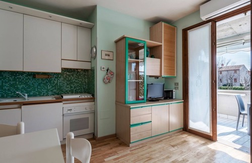 Colombare House | Enjoy Azzurra Suite: Poolside Studio with WiFi & Kitchen