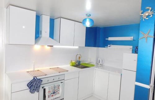 Sarafovo Apartment | Inviting Azzurro Sarafovo with Pool and Oceanfront Views