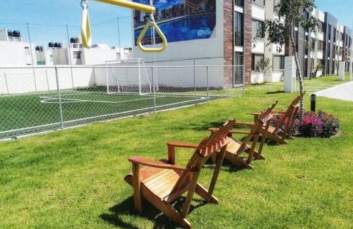 Cuautlancingo Apartment | Pet Friendly Oceanfront Básico Departamento with Pool