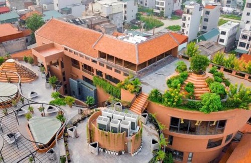 Gia Lam Resort | Discover Bát Tràng Legacy - Ideal for Families and Accessibility