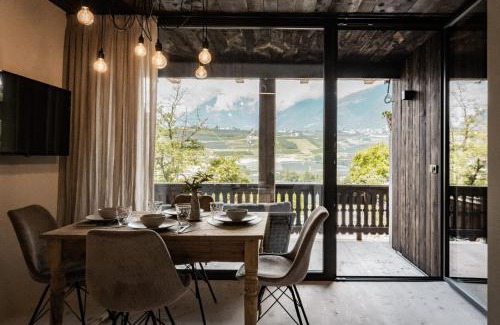 Schenna House | Oceanfront Getaway at Bäcksteinerhof with Gourmet Dining