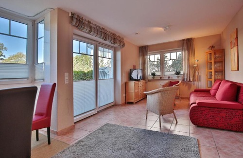 Timmendorfer Strand Apartment | Family-Friendly Bädervilla am Höppnerweg: Rated 8.5/10