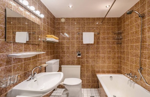 Patsch Hotel | Discover Bärenwirth: Family-Friendly & Accessible Retreat
