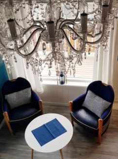 Batsfjord Apartment | Relaxing Stay at Båtsfjord Rorbuer with Hot Tub Access