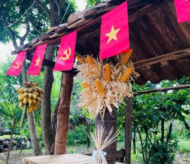 Moc Chau Bed & Breakfast | Bó Bun Homestay Sàn cộng đồng