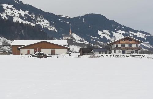 Uderns Apartment | Discover Family-Friendly Comfort at Böglerhof Hotel