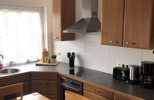 Rhauderfehn Apartment | Discover Ocean View Comfort at Ferienwohnung Böhl