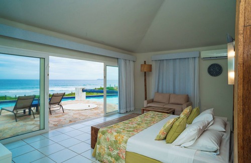 Tucuns Hotel | Relax at Búzios Beach Resort with Pool & Ocean Views