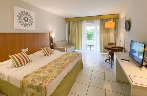 Tucuns Resort | Discover Búzios Beach Resort with Pool and Spa Amenities