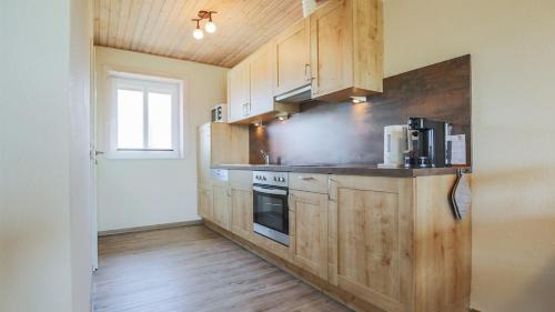 Sahrensdorf House | Family-Friendly Büdlfarm - Experience Oceanfront Bliss