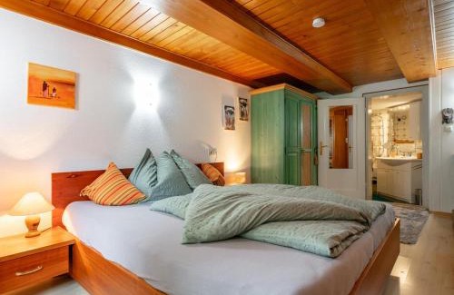 Dalaas House | Welcoming Bühelhus: Family and Pet Friendly Retreat