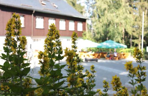 Scheibenberg Hotel | Cozy Bürger- und Berggasthaus Scheibenberg with Great Amenities