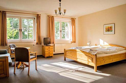 Scheibenberg Hotel | Cozy Bürger- und Berggasthaus Scheibenberg with Great Amenities