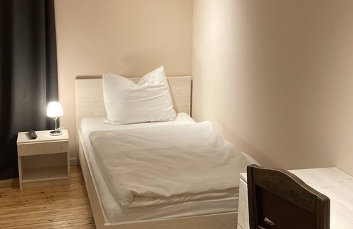Rheinsheim House | Discover BürgerhausLöwen: Rated 9/10 with Family-Friendly Amenities