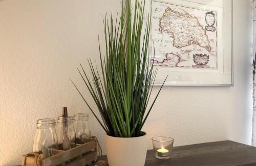 Neue Tiefe Apartment | Guest Rated 10/10: Family-Friendly Fehmarn Brise Hotel