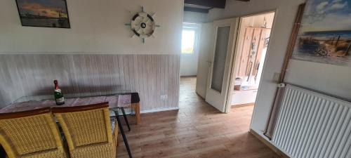 Warwerort House | Relax at Büsumer blaue Krabbe with Oceanfront Views
