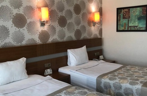 Osmaniye Hotel | Indulge in Comfort at Büyük Osmaniye Oteli - 5-Star Retreat