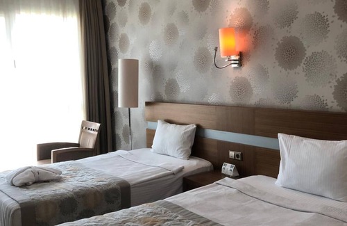 Osmaniye Hotel | Indulge in Comfort at Büyük Osmaniye Oteli - 5-Star Retreat
